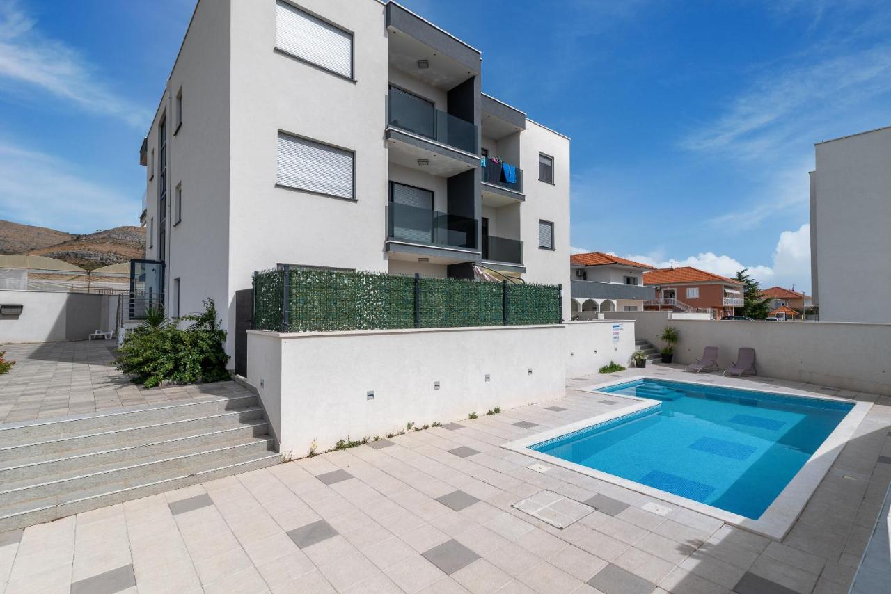 Apartman Lorena Trogir Exterior photo