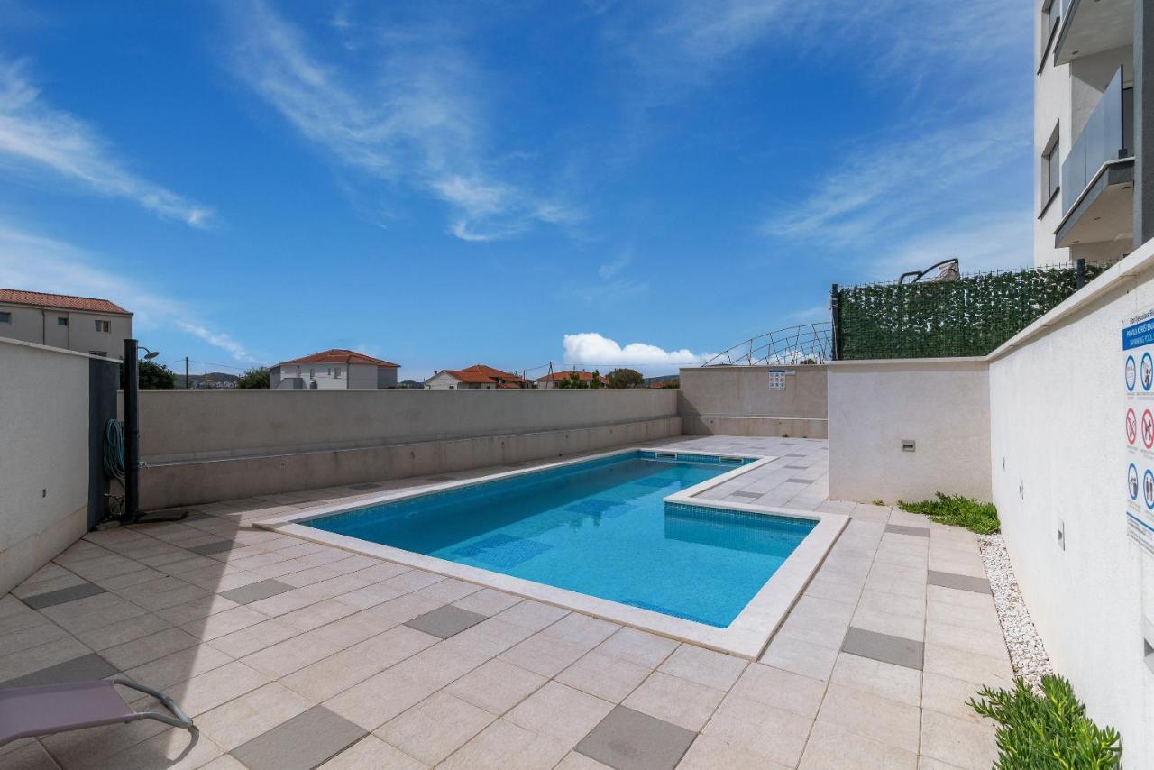 Apartman Lorena Trogir Exterior photo