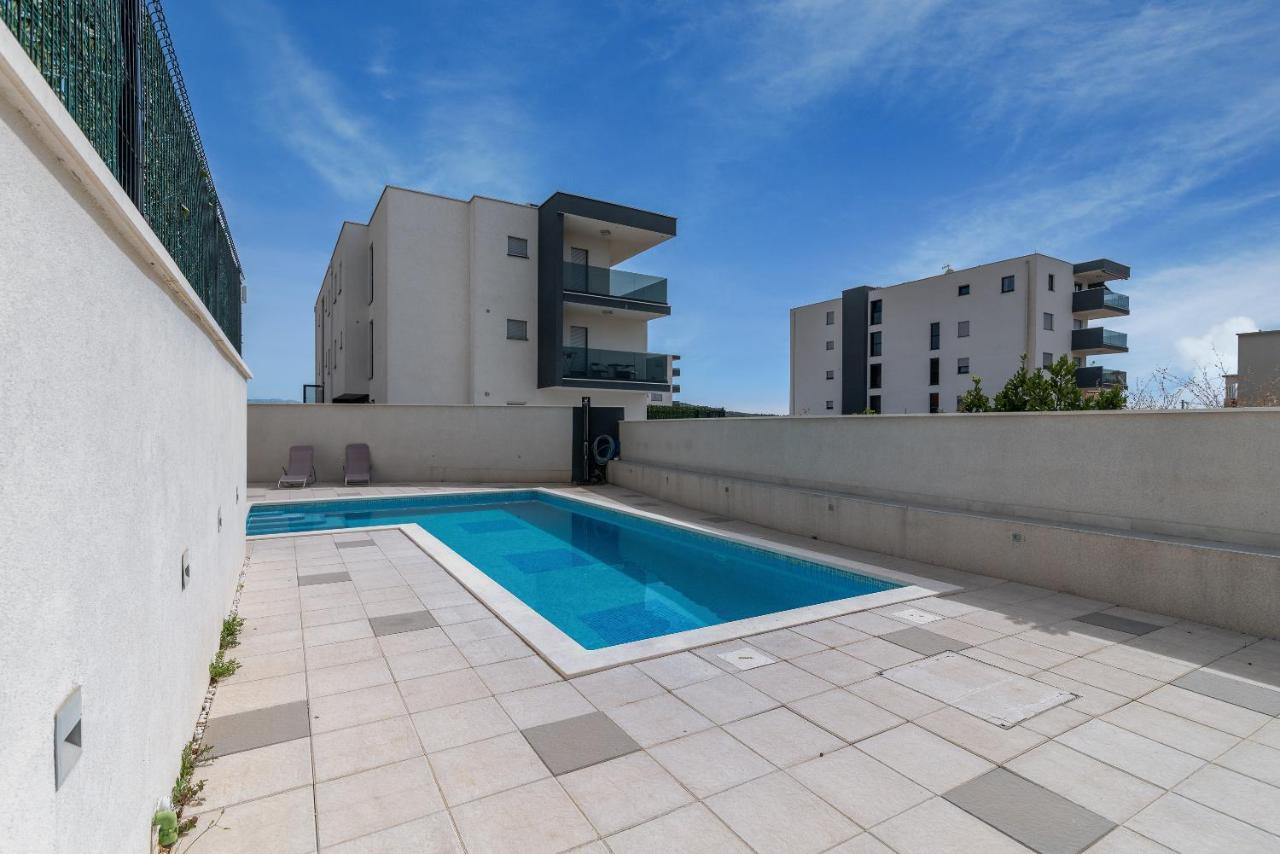 Apartman Lorena Trogir Exterior photo